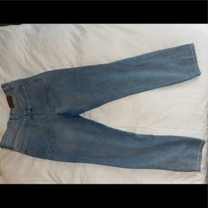 brand new, never worn madewell jeans!!